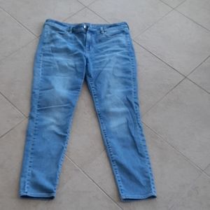 American Eagle super stretch jeans size 14